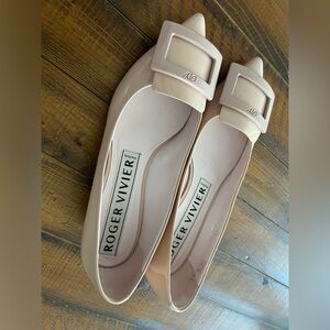 Roger Vivier Gommettine Ball 25 Nude 37 (7B)